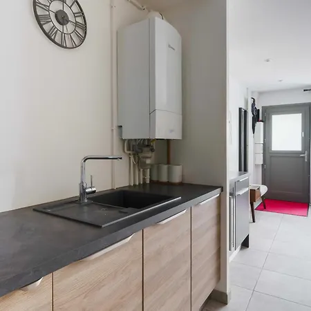 Appartamento Bright And Airy 1bd Quartier De La Gare Parigi